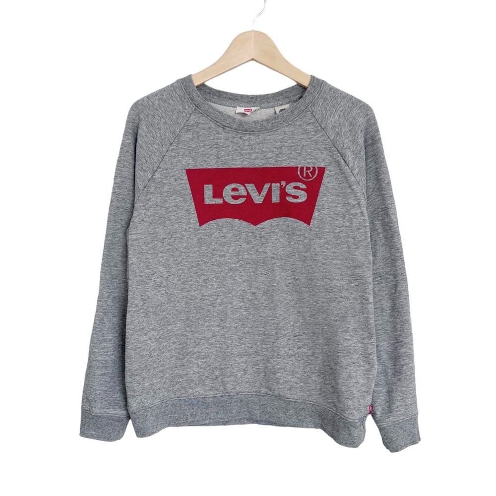 Levi’s classic crewneck sweatshirt